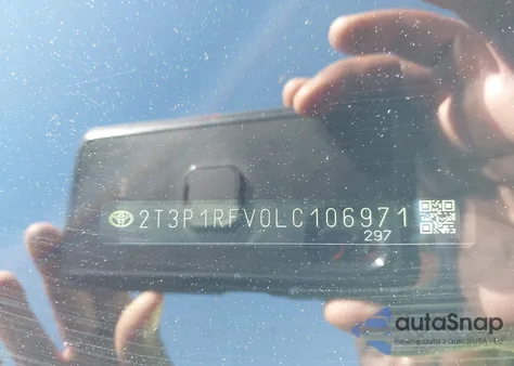 2020 Toyota Rav4 Xle from USA, damaged, VIN 2T3P1RFV0LC106971